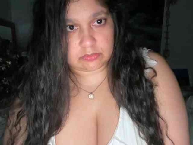 DUMBHOEMELANIE DUMBHOEMELANIE