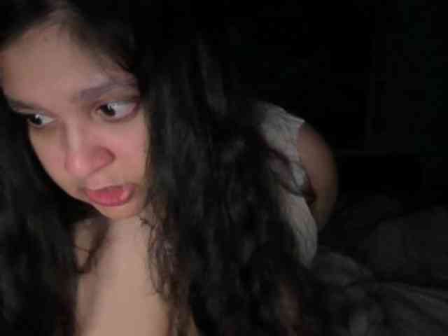 DUMBHOEMELANIE webcam