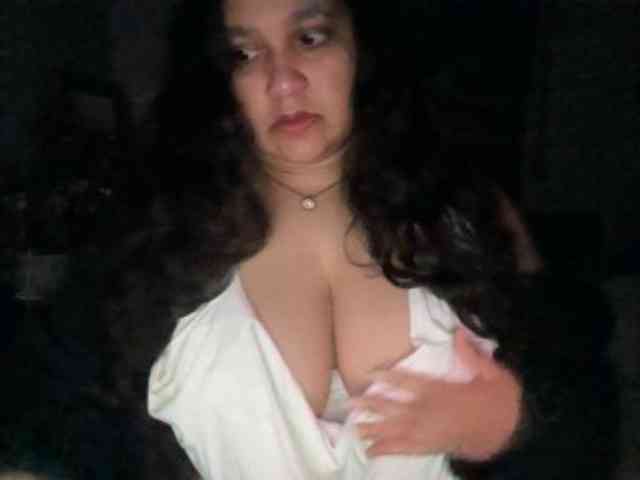 DUMBHOEMELANIE DUMBHOEMELANIE