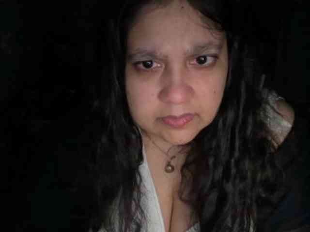 DUMBHOEMELANIE DUMBHOEMELANIE