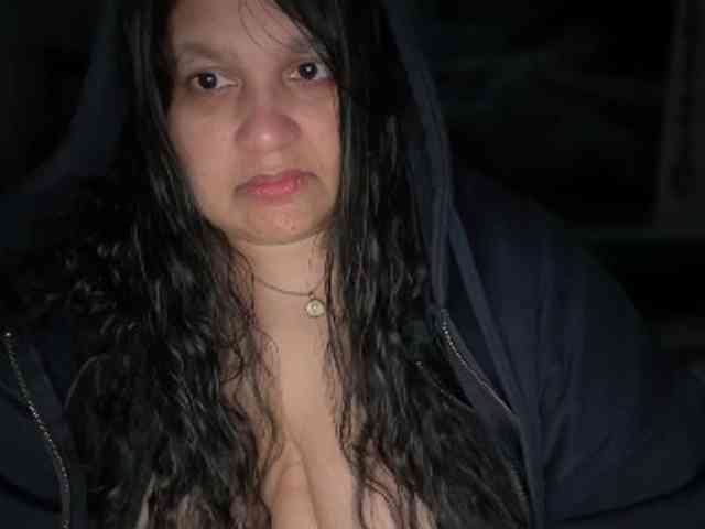 DUMBHOEMELANIE DUMBHOEMELANIE