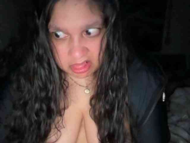 DUMBHOEMELANIE webcam