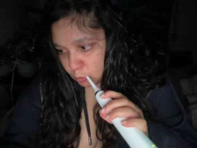 DUMBHOEMELANIE webcam