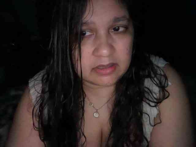 DUMBHOEMELANIE