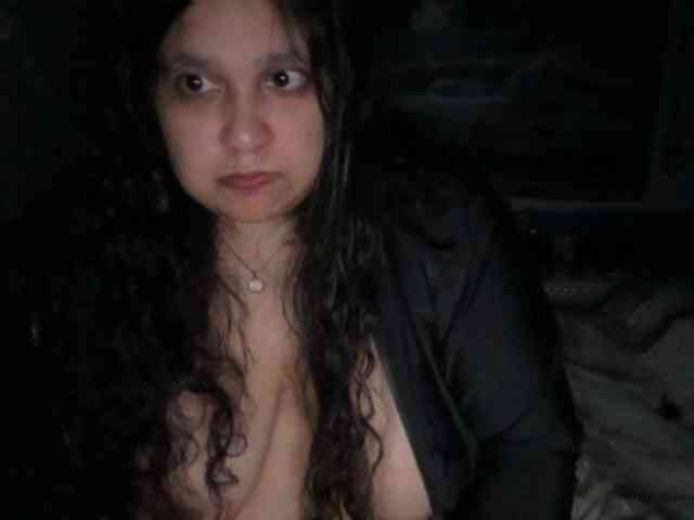 DUMBHOEMELANIE DUMBHOEMELANIE