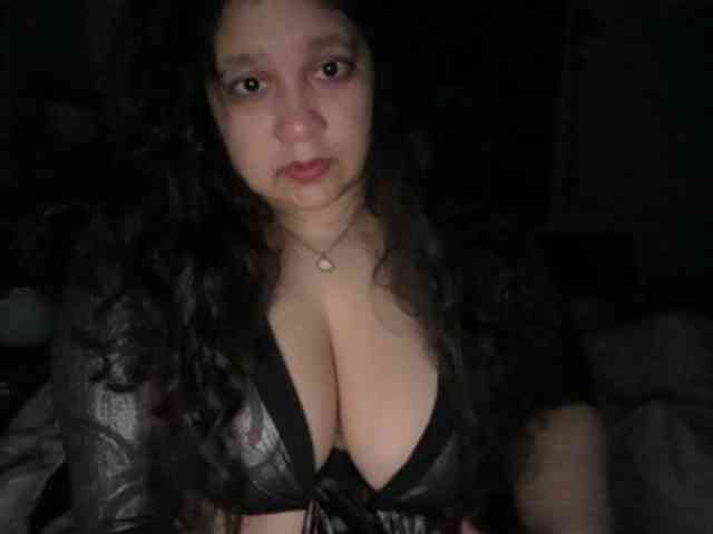 DUMBHOEMELANIE DUMBHOEMELANIE