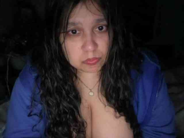 DUMBHOEMELANIE DUMBHOEMELANIE