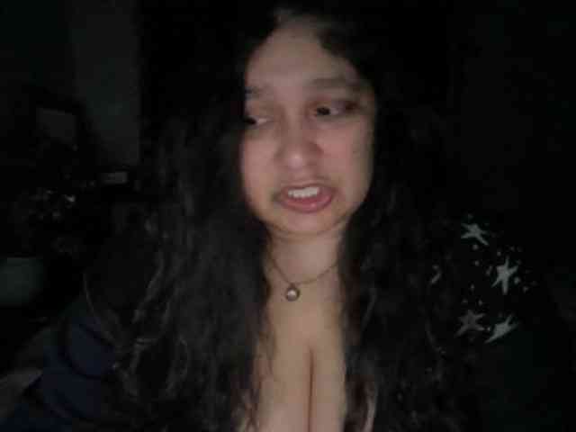 DUMBHOEMELANIE DUMBHOEMELANIE