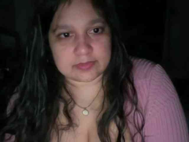 DUMBHOEMELANIE
