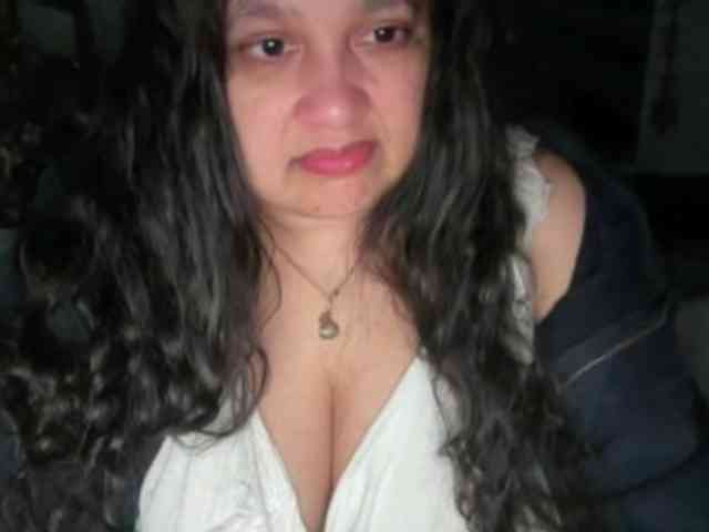 DUMBHOEMELANIE DUMBHOEMELANIE