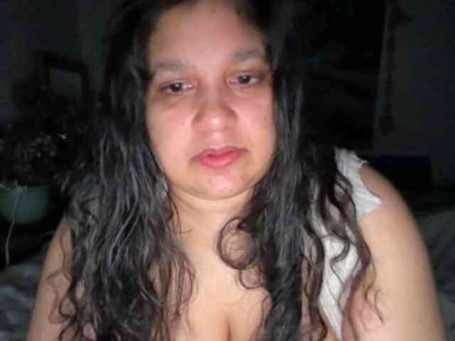 DUMBHOEMELANIE