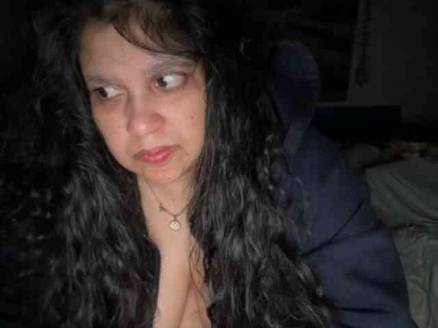 DUMBHOEMELANIE webcam