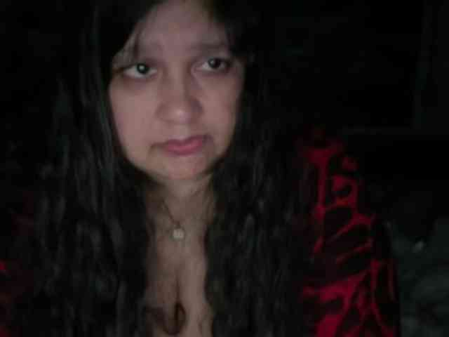 DUMBHOEMELANIE DUMBHOEMELANIE