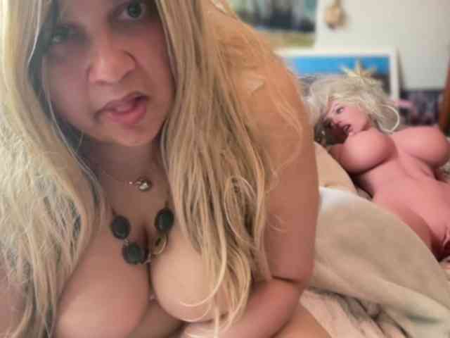 striptease porn DUMBHOEMELANIE