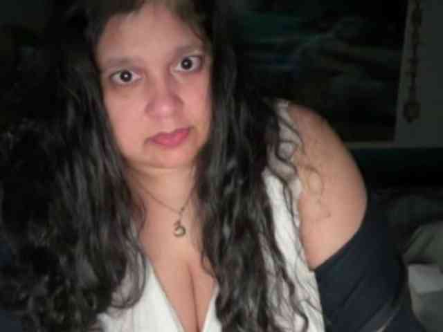 DUMBHOEMELANIE DUMBHOEMELANIE