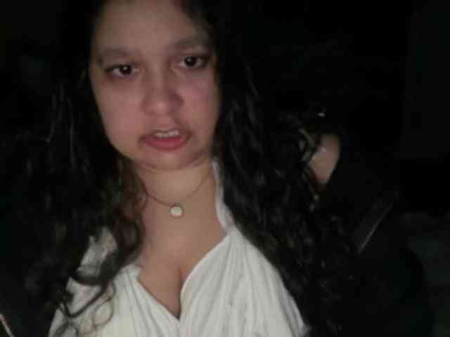 DUMBHOEMELANIE DUMBHOEMELANIE