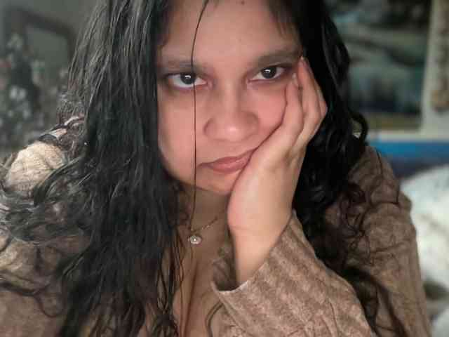 DUMBHOEMELANIE