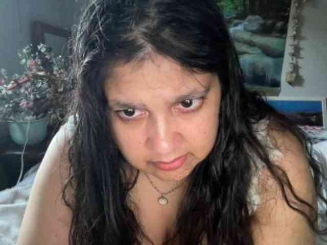DUMBHOEMELANIE
