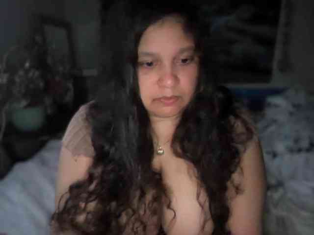 DUMBHOEMELANIE