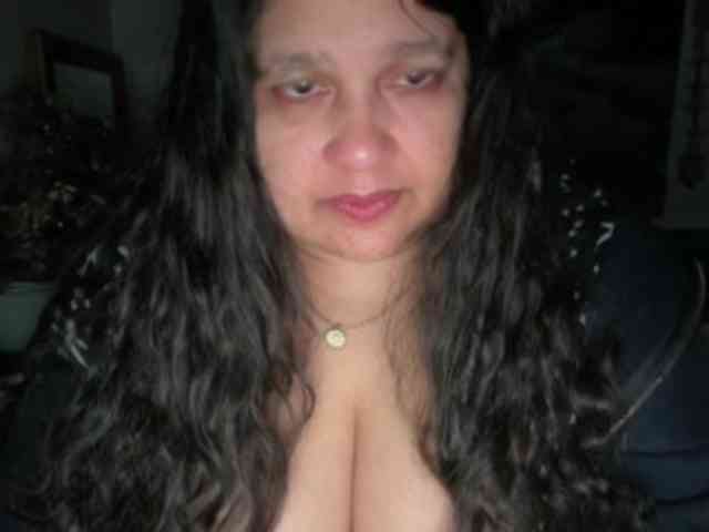 DUMBHOEMELANIE DUMBHOEMELANIE