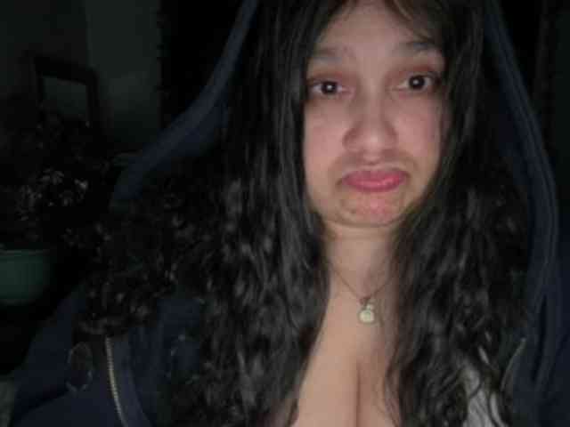 DUMBHOEMELANIE DUMBHOEMELANIE