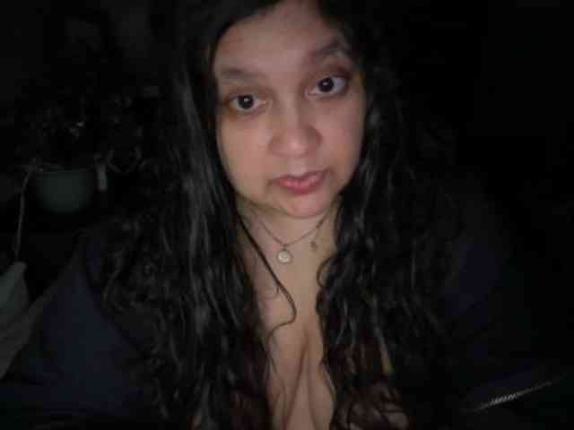 DUMBHOEMELANIE DUMBHOEMELANIE