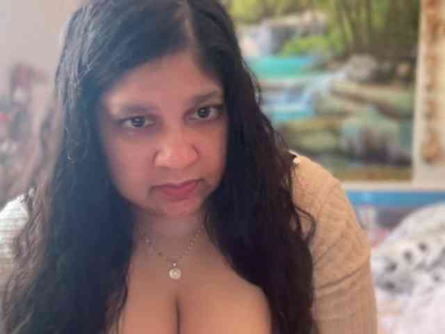 DUMBHOEMELANIE webcam