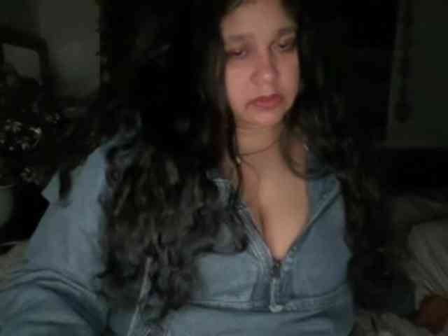 DUMBHOEMELANIE DUMBHOEMELANIE