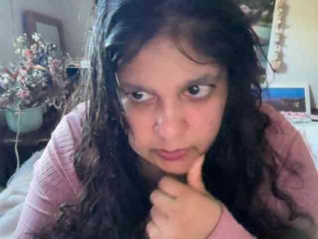 DUMBHOEMELANIE webcam