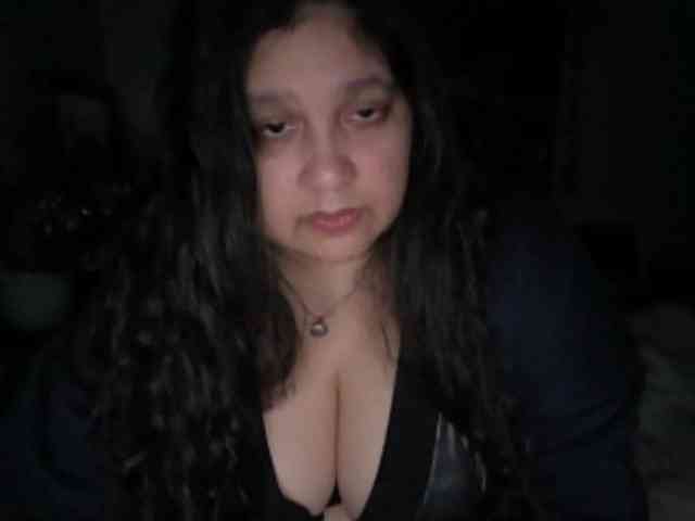 DUMBHOEMELANIE DUMBHOEMELANIE