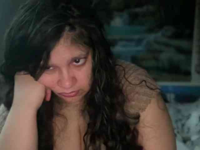 DUMBHOEMELANIE