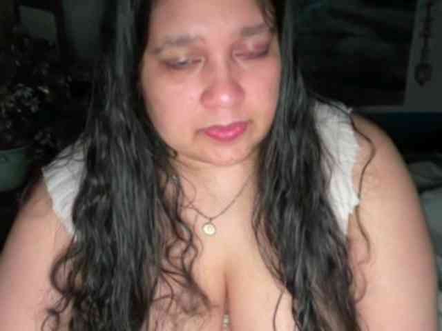 DUMBHOEMELANIE