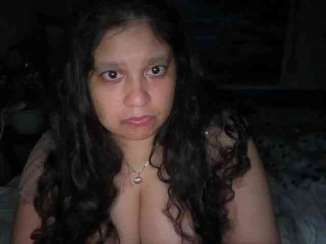 DUMBHOEMELANIE