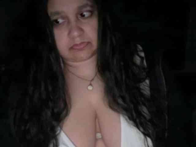 DUMBHOEMELANIE DUMBHOEMELANIE