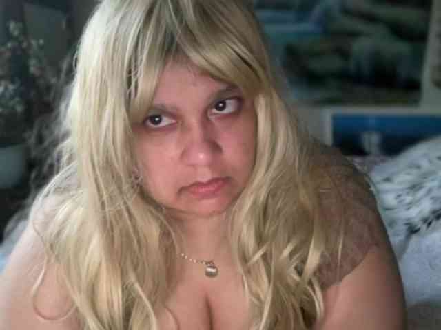 DUMBHOEMELANIE webcam