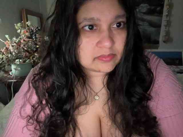 DUMBHOEMELANIE webcam