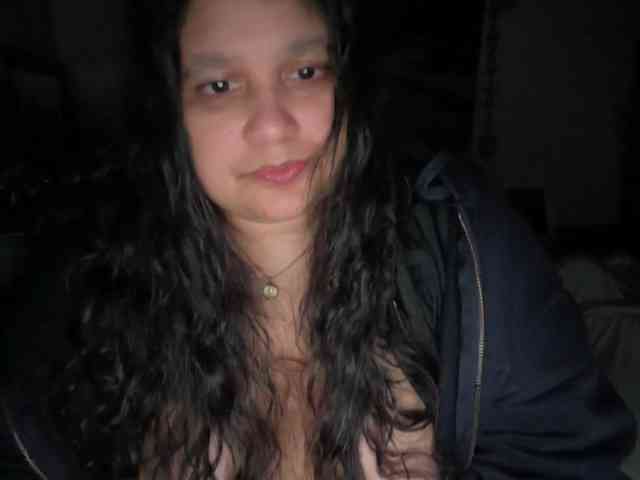 DUMBHOEMELANIE DUMBHOEMELANIE