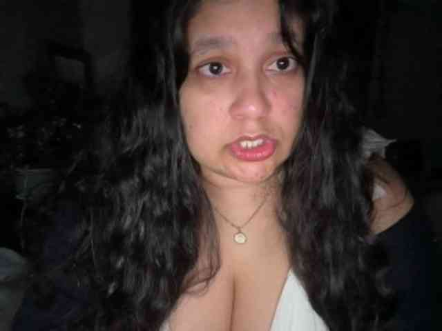 DUMBHOEMELANIE DUMBHOEMELANIE