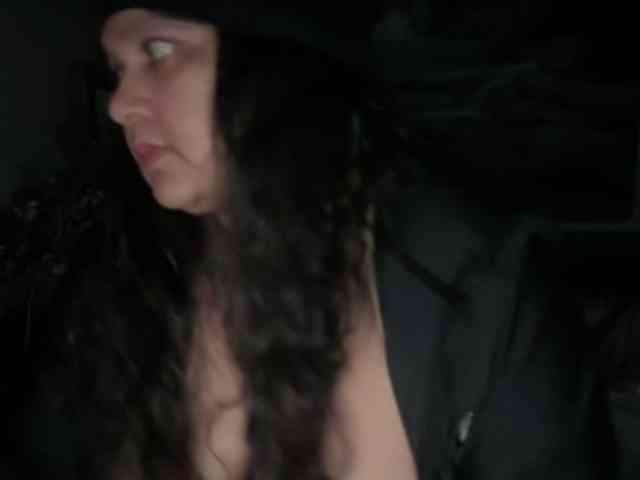 DUMBHOEMELANIE DUMBHOEMELANIE