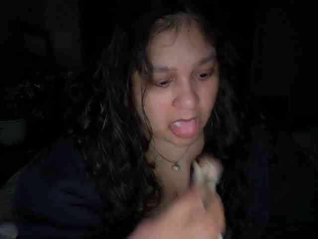 DUMBHOEMELANIE webcam
