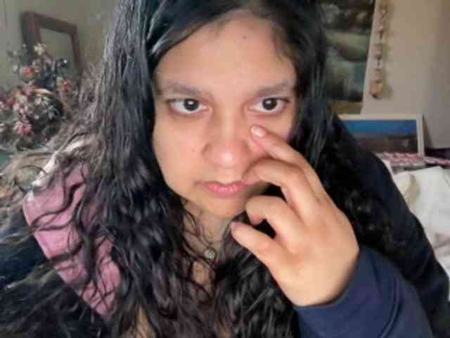 DUMBHOEMELANIE webcam