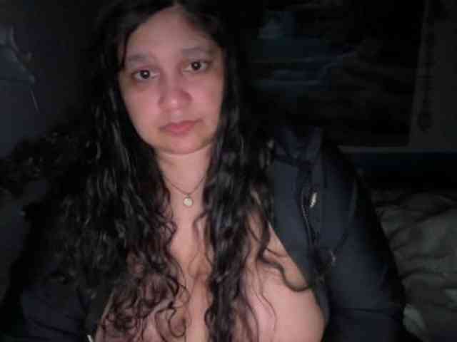 DUMBHOEMELANIE DUMBHOEMELANIE