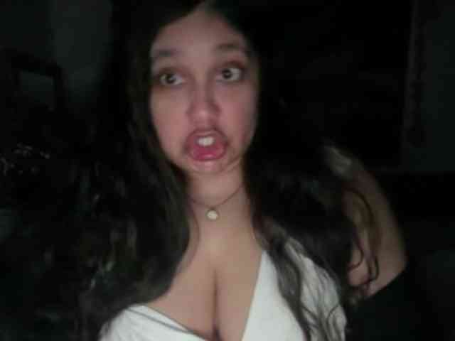 DUMBHOEMELANIE DUMBHOEMELANIE