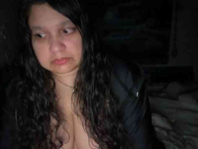 DUMBHOEMELANIE DUMBHOEMELANIE