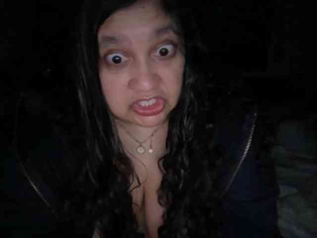 DUMBHOEMELANIE webcam