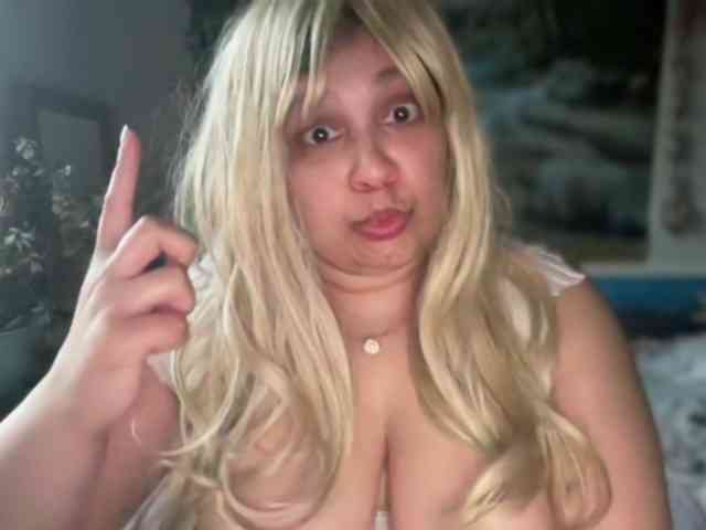 DUMBHOEMELANIE webcam