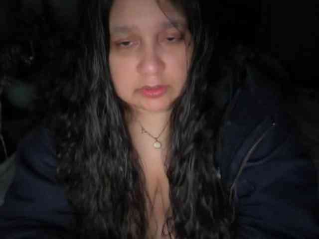 DUMBHOEMELANIE DUMBHOEMELANIE