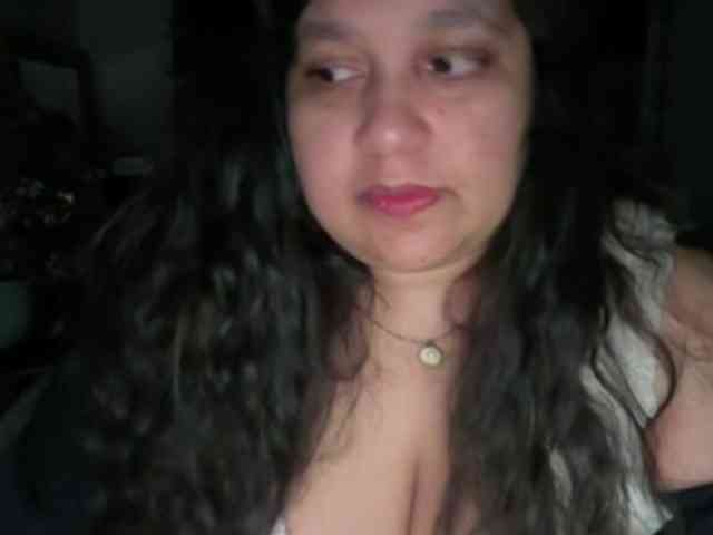 DUMBHOEMELANIE DUMBHOEMELANIE