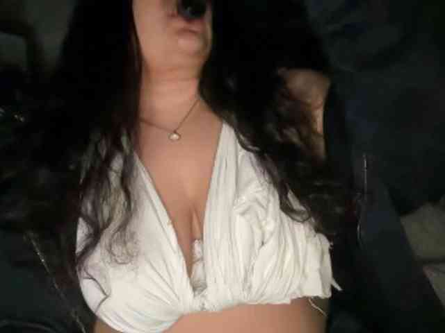 DUMBHOEMELANIE webcam