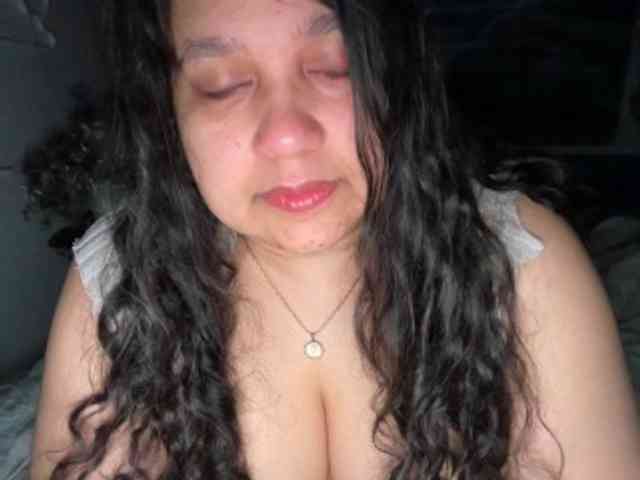 DUMBHOEMELANIE webcam